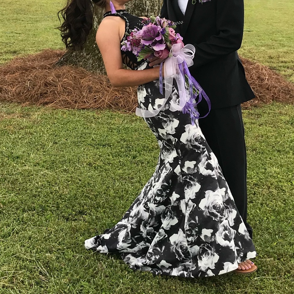 Prom dress